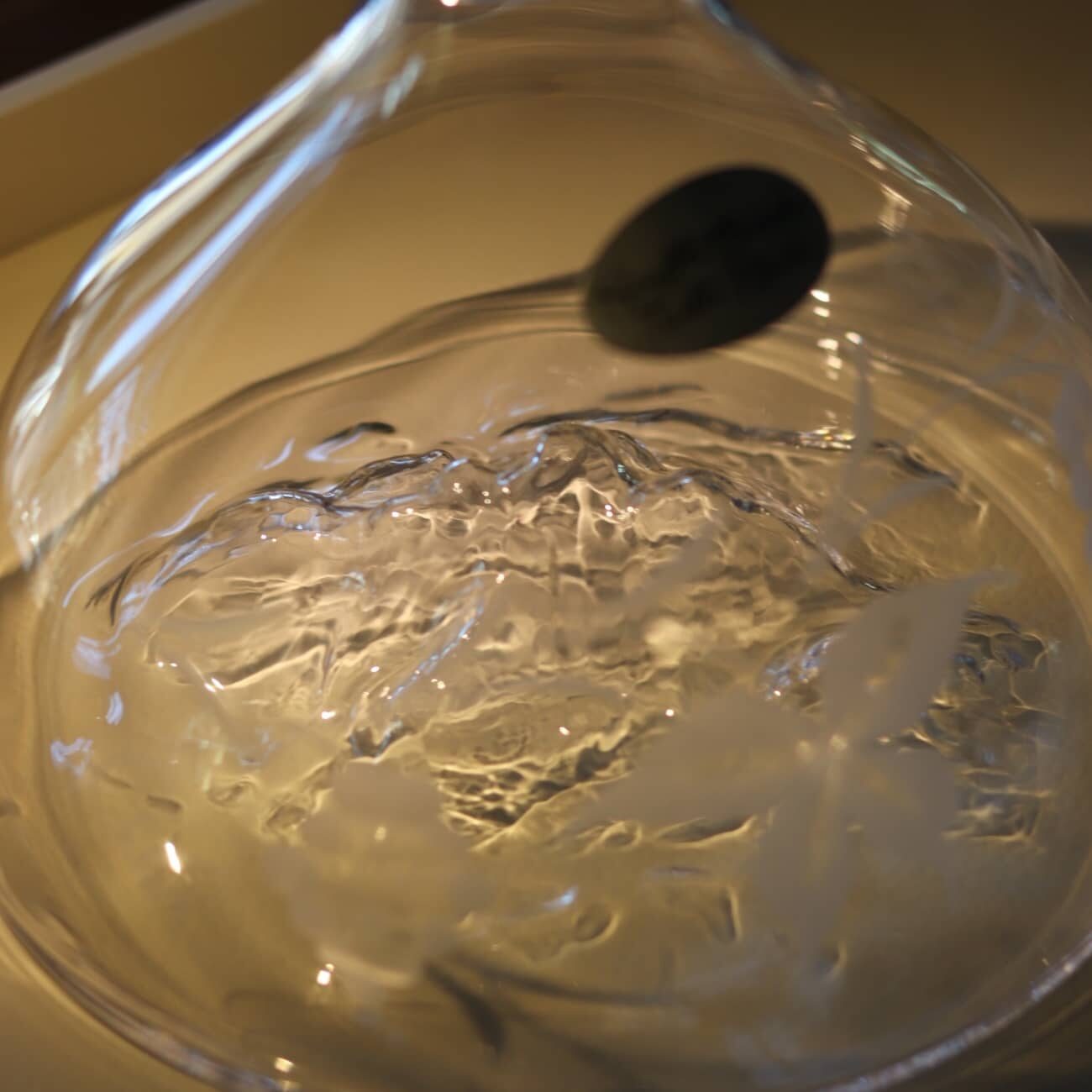 Carafe cristal Alpes taille raisin – Image 4